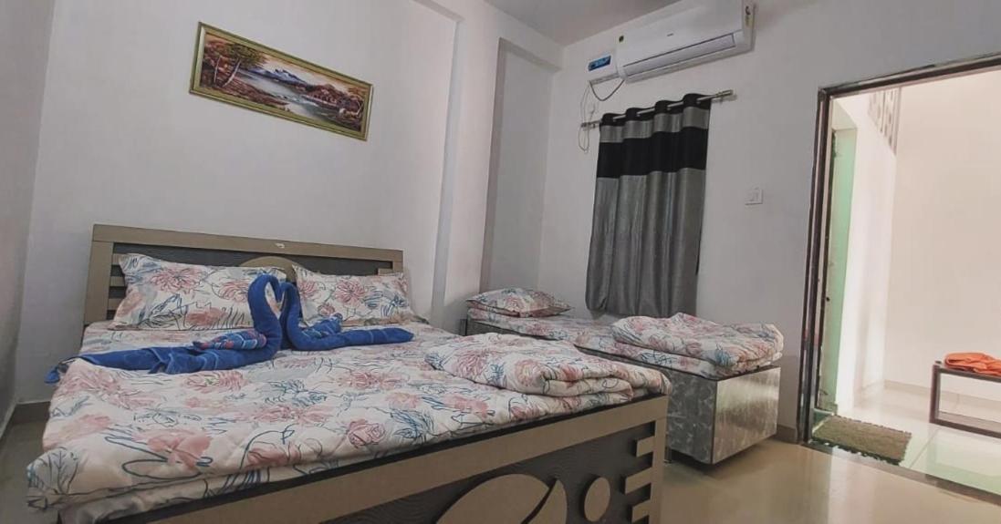 Jai Swaminarayan Delux Homestay Garudeshwar Exterior photo