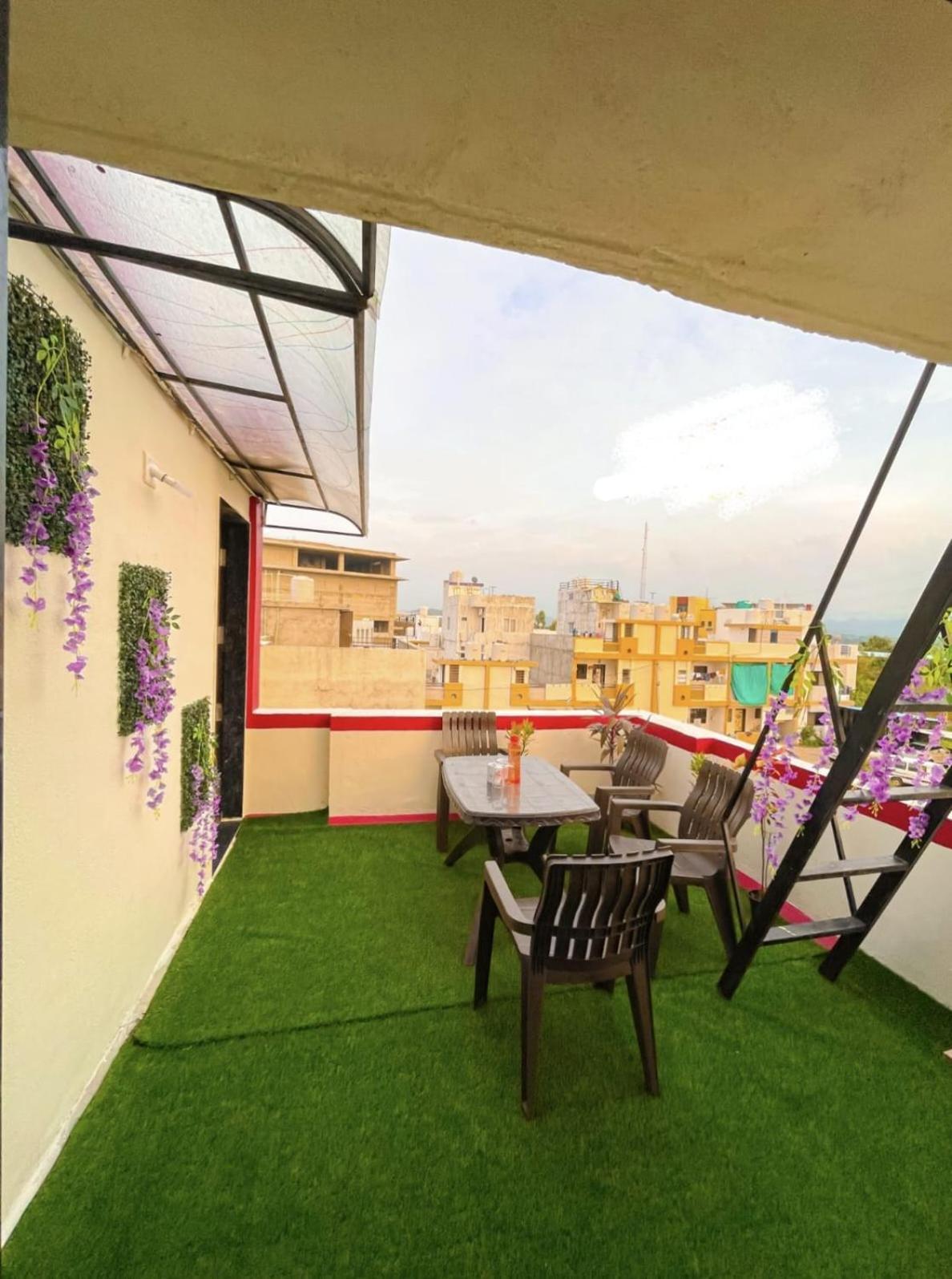 Jai Swaminarayan Delux Homestay Garudeshwar Exterior photo