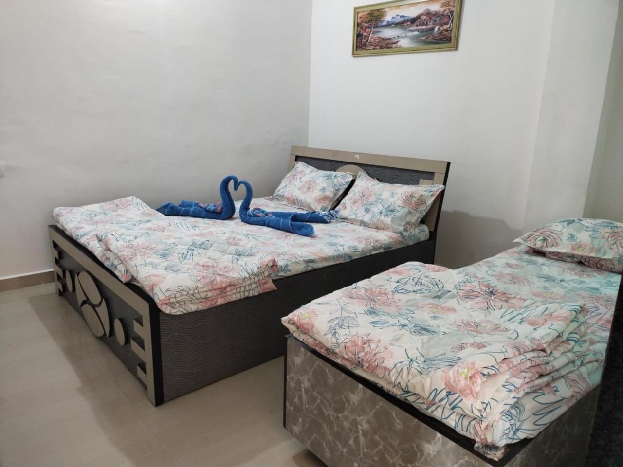 Jai Swaminarayan Delux Homestay Garudeshwar Exterior photo